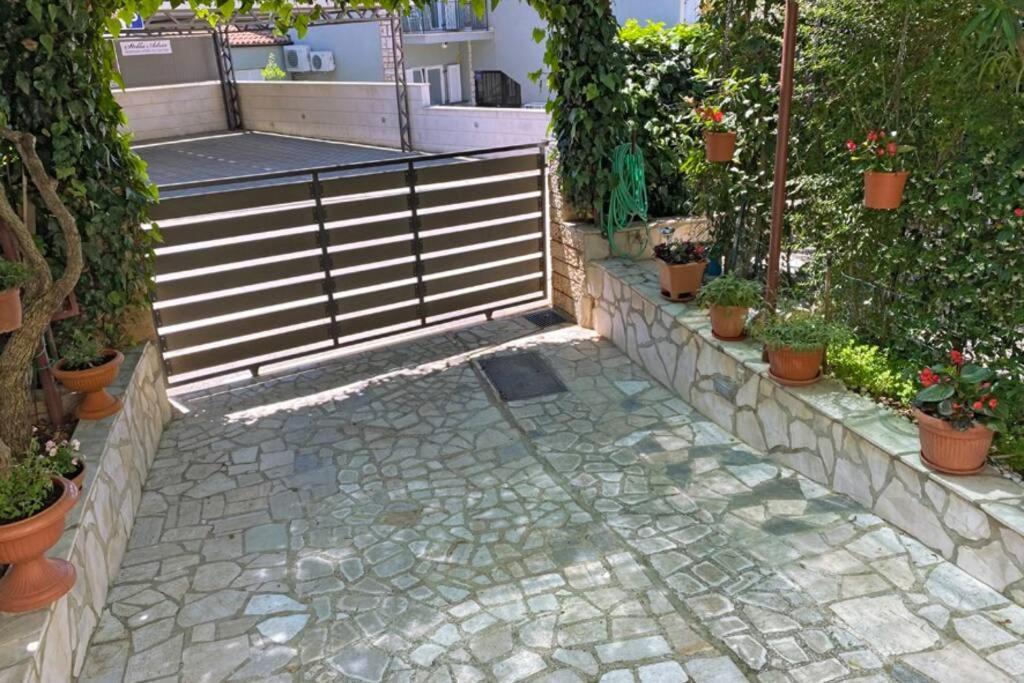 Cozy Apartment Alma, Two Steps From The Sea 梅杜林 外观 照片